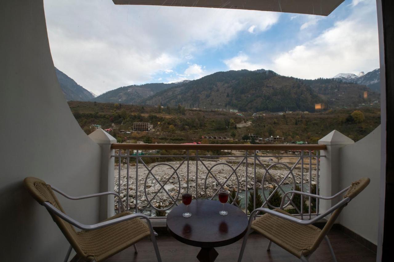 Mastiff Grand Manali Resort Экстерьер фото