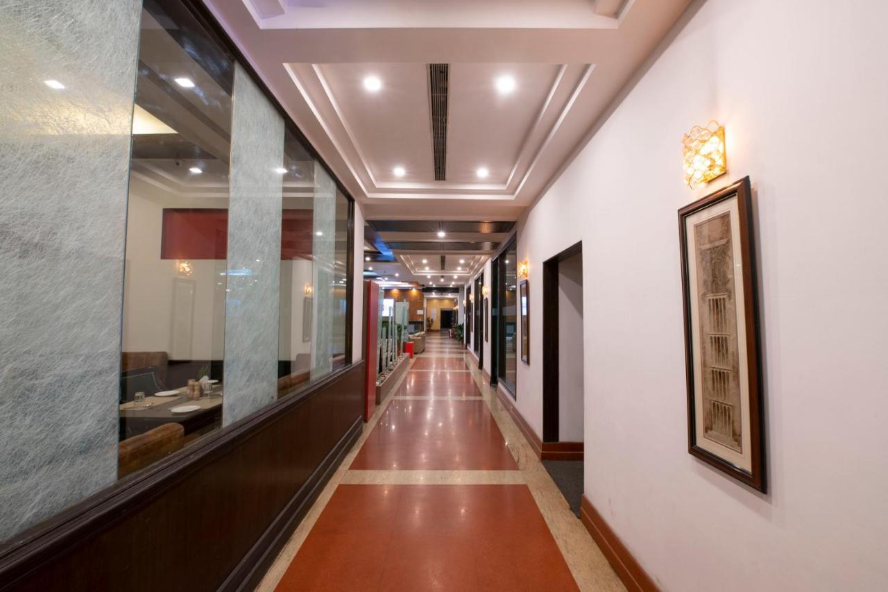 Mastiff Grand Manali Resort Экстерьер фото