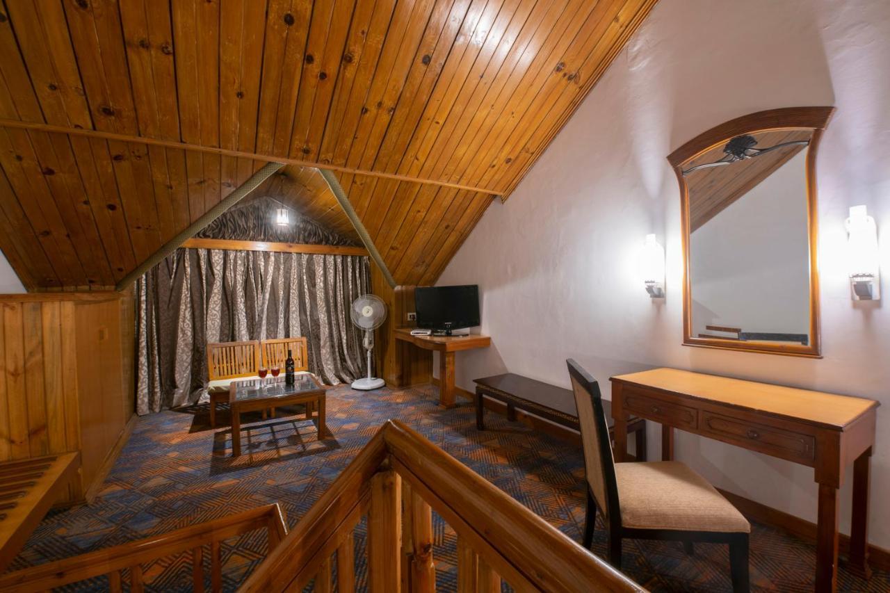 Mastiff Grand Manali Resort Экстерьер фото