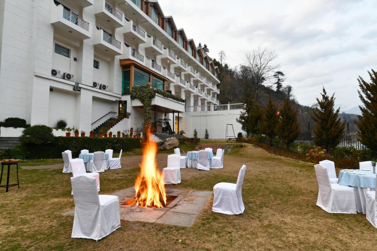 Mastiff Grand Manali Resort Экстерьер фото