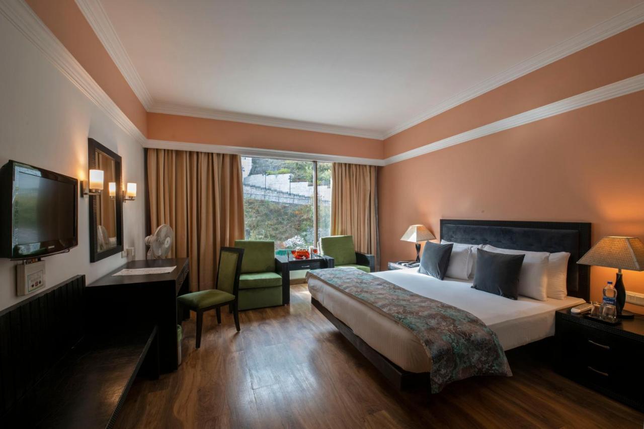 Mastiff Grand Manali Resort Экстерьер фото